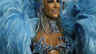 'É o Carnaval para celebrar a vida', diz Sabrina Sato, que fez maratona de desfiles