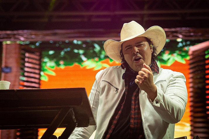 Morre cantor douradense Aleksandro da dupla Conrado e Aleksandro