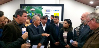 Mauricio articula reunião com avicultores junto ao governo do Estado