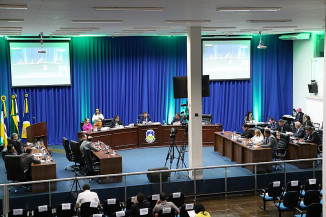 Vereadores aprovam oito projetos na 21ª Sessão Ordinária do ano