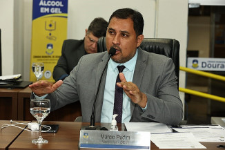 Marcio Pudim cobra coleta seletiva nos distritos