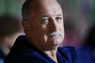 Felipão repete que missão do Cruzeiro é fugir da Série C: 'É o que vamos fazer'