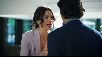 DC divulga primeiro trailer de "Besouro Azul" com Bruna Marquezine; assista