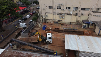 Câmara instaura processo administrativo e suspende contrato com construtora