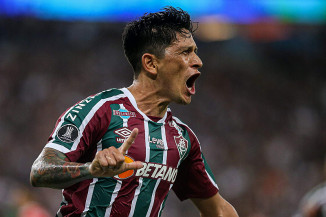 Com três gols de Cano, Fluminense goleia River Plate na Libertadores