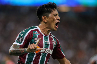 Com três gols de Cano, Fluminense goleia River Plate na Libertadores