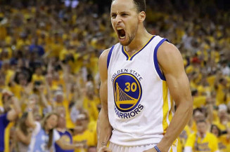 Com 62 pontos, Curry lidera vitória dos Warriors na NBA; Lakers vencem 3ª seguida