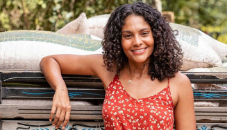 Barbara Reis celebra protagonismo em "Terra e Paixão": "Posso mostrar uma mulher negra plena"