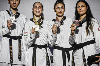 Maria Clara Pacheco é bronze no Mundial de Taekwondo