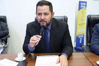 Janio Miguel solicita desobstrução de via na região central de Dourados