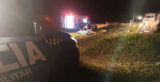 Irmãos morrem em capotamento e criança é transferida para Dourados em estado grave