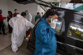 Cientistas encontram variante inédita do coronavírus com origem no AM