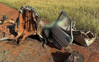 Acidente na MS-386 entre carro e caminhão tem vítimas fatais identificadas