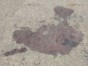 Homem bate na ex e morre esfaqueado em bar da capital