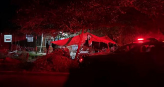 Rapaz executado com 4 tiros era dono de depósito de drogas e já foi preso com arma em casa