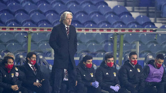 Covid-19: Benfica diz que jogará Taça de Portugal mesmo após surto