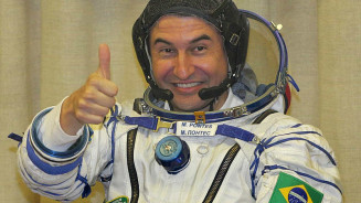 Bolsonaro quer Marcos Pontes no desenvolvimento de vacina, afirma deputado