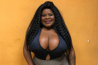 Jojo Todynho comete gafe e manda nude para grupo de WhatsApp da família