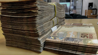 Polícia apreende passaporte e R$ 470 mil na casa de Nego do Borel no Rio