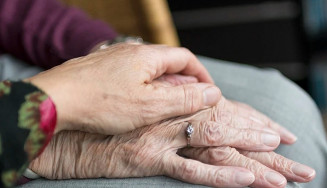 Idosa cega é agredida e abandonada por marido em Rio Brilhante