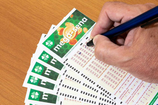 Mega-sena pode pagar R$ 19 milhões no sorteio deste sábado