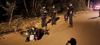 Pedestre é levado para o hospital em estado grave após ser atropelado por moto em Dourados