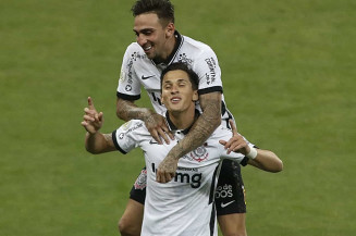 Gustavo Mosquito aponta 'final' para o Corinthians no duelo com o Ceará