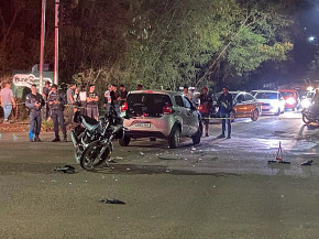 Motociclista morre após colisão com carro na noite de quinta-feira