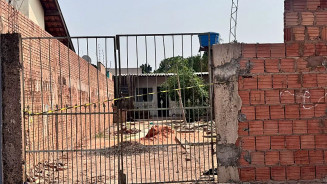 Casal é esfaqueado mais de 20 vezes e mulher morre na noite de domingo