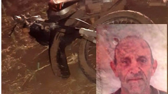 Motociclista morre atropelado por caminhonete após parar para urinar