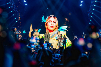 "This is Marília Mendonça": homenagem à rainha da sofrência emociona público em SP