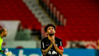 Artilheiro, Claudinho diz não guardar mágoa do Corinthians e se vê mais maduro