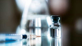 Trabalhador que recusar vacina pode ser demitido por justa causa, diz MPT