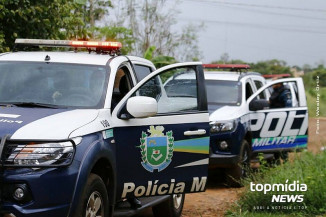 Suspeito de agredir a ex morre em confronto com policiais