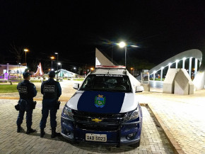 Homem é preso ao tentar furtar motoneta no pátio de hospital