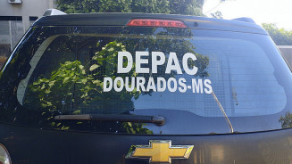 Homem morre após ser atingido por queda de eucalipto em Dourados