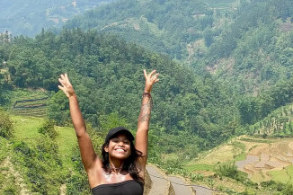 Brasileira Juliana Marins morre após queda em vulcão na Indonésia