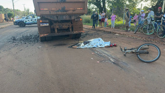 Ciclista morre após ser atropelado por caminhão em cidade de MS