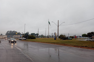 Dourados tem 45 milímetros de chuva e vento de 3 km/h na madrugada
