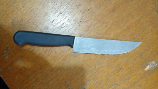 Motorista de aplicativo reage a agressão e fere passageiro com faca