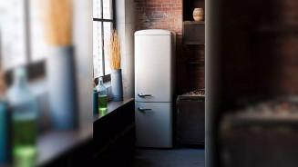 Homem é encontrado morto ao lado de geladeira após suspeita de choque elétrico