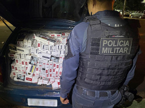 PM apreende 800 pacotes de cigarros contrabandeados após perseguição na BR-163