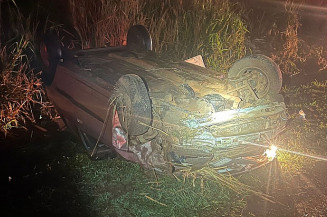 Motorista morre em capotamento após colisão na BR-163 em Dourados