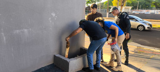 Homem é encontrado morto com sinais de facadas e espancamento em Dourados