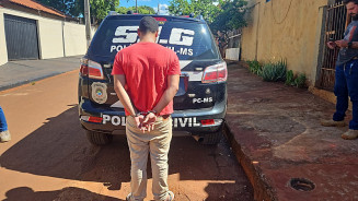 Homem é preso pelo SIG após tentar matar jovem com facada em Dourados