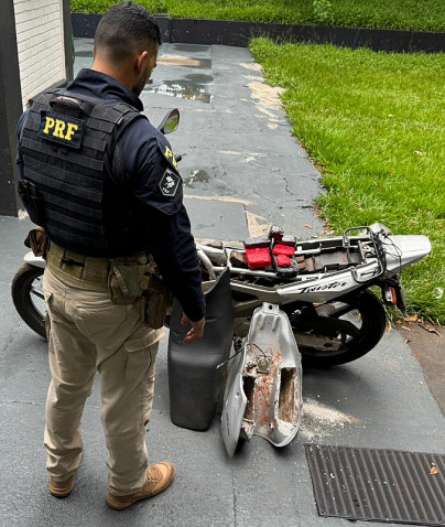 PRF prende morador de Ponta Porã com cocaína escondida em motocicleta na BR-163