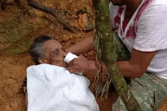 Idosa sobrevive oito dias bebendo água da chuva após cair em falésia