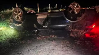 Traficante abandona carga milionária após capotar carro durante fuga