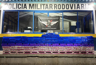 Carga de R$ 1,5 milhão em drogas é apreendida após perseguição