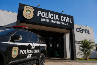 Veterinária é presa após incendiar marido durante discussão motivada por suspeita de traição